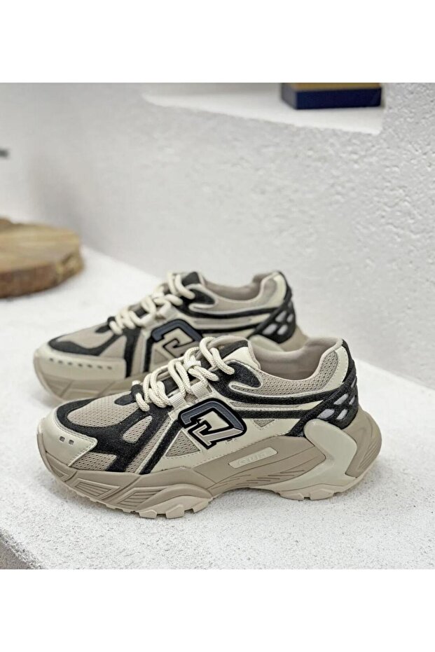 25K366 Women's Premium Sneaker Sports Shoes