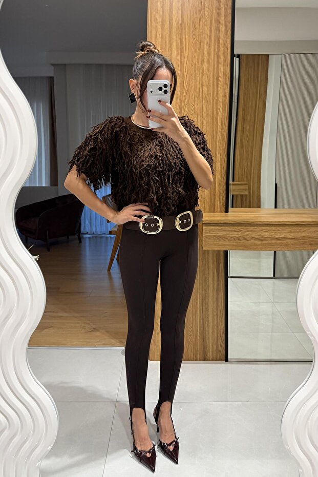 Design Acı Kahve Püsküllü Kazak - 2