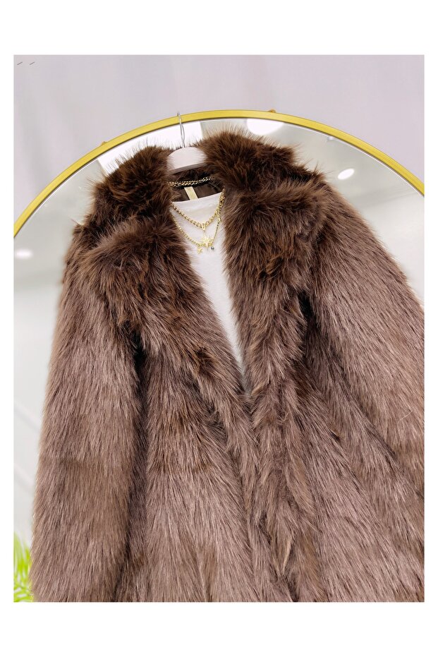 Buttoned Fur Coat - 3