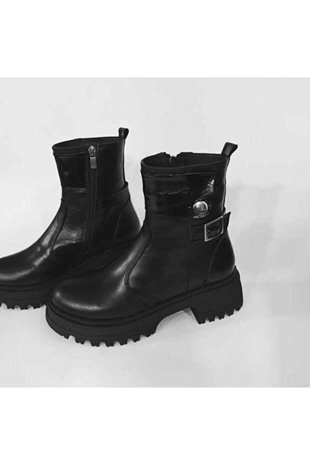 Orjinal deri kadın bot - 8