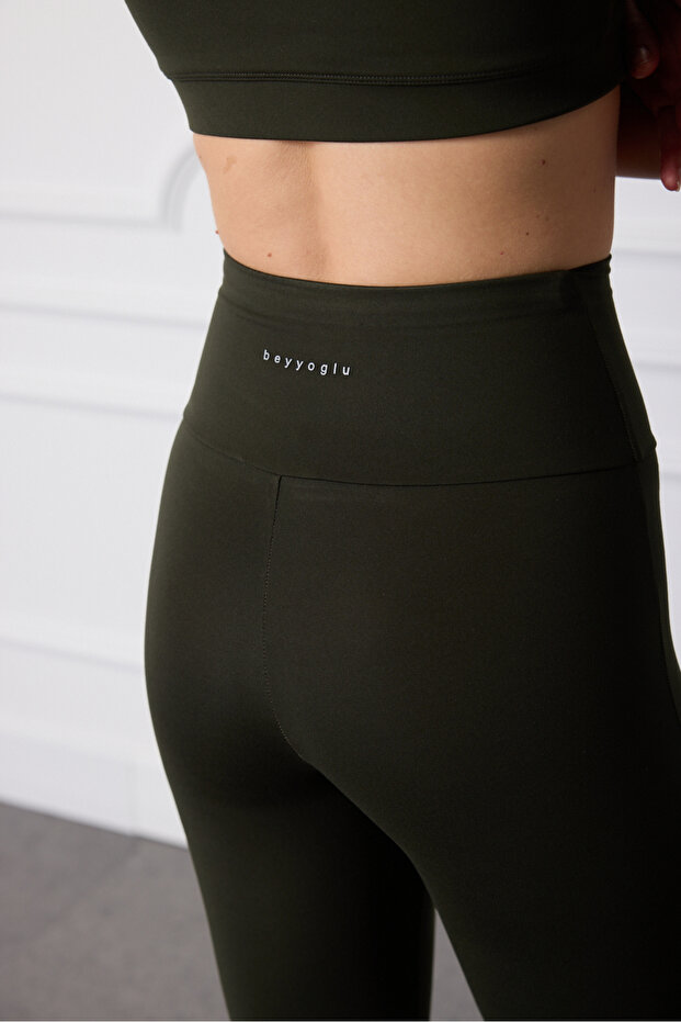 Yırtmaç Detaylı Tayt - 1