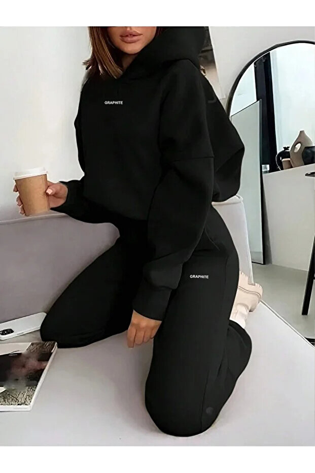 طقم رياضي للجنسين للرجال والنساء من الجرافيت مطبوع قصة فضفاضة 3 Thread K بغطاء رأس