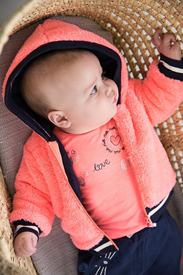 Καρδιγκάν, Αγάπη - 1