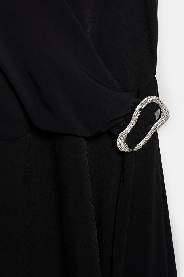 Halter tokalı kısa elbise - 7