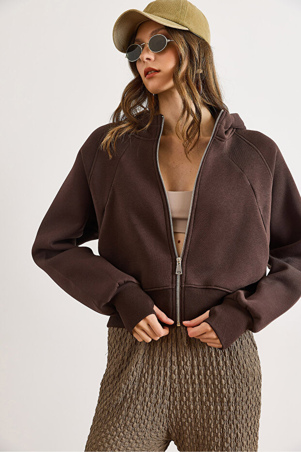 Women's Bitter Brown Hidden Pocket Stitching Detailed Fleece-Lined Oversized Sweatshirt Swt-19000767