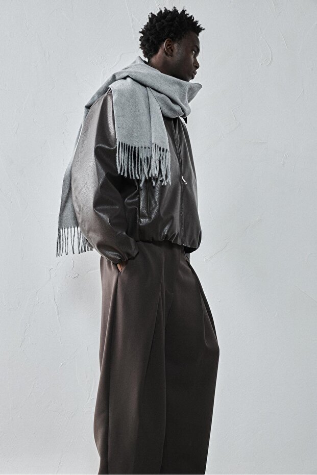 Yumuşak Püsküllü Atkı - 3