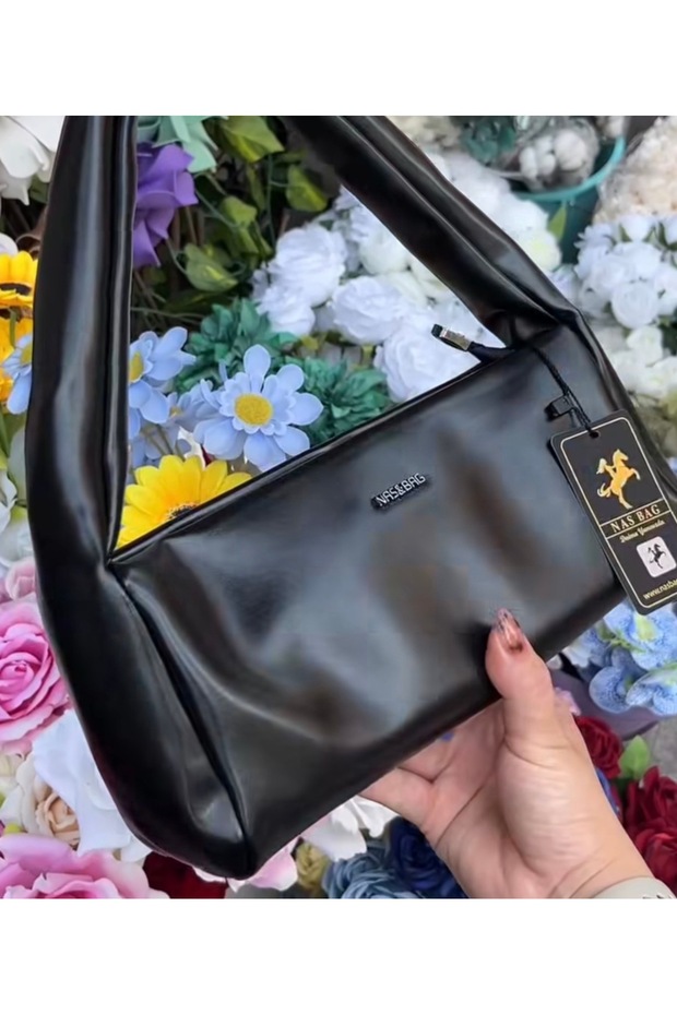 Vera Bag Puff Baguette Chain Shoulder Bag
