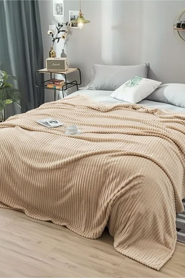 بطانية بسلك مزدوج ناعمة الملمس 210 × 230 سم