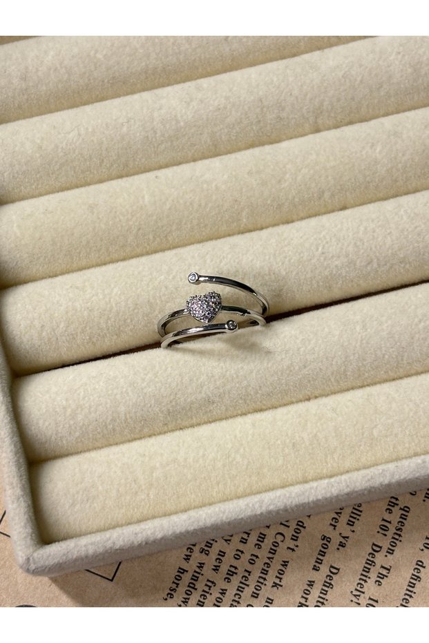 Vip Steel Heart Detailed Zirconium Ring