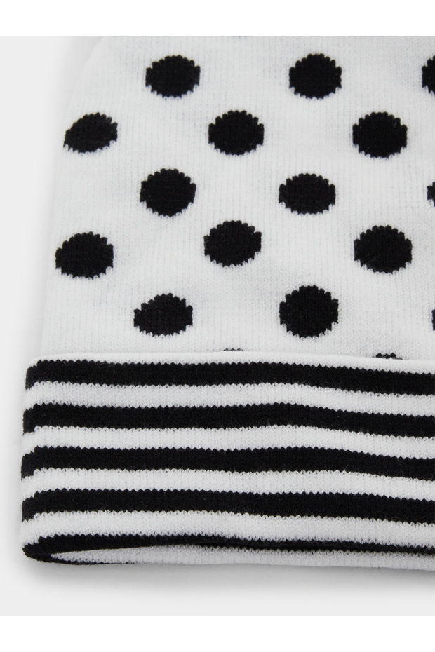 قبعة بنمط نقاط البولكا - 4