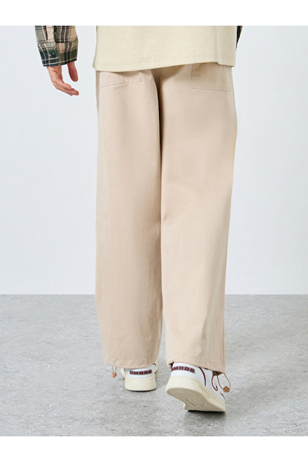 بنطال رياضي رجالي باللون البيج بأطراف مطاطية - 5