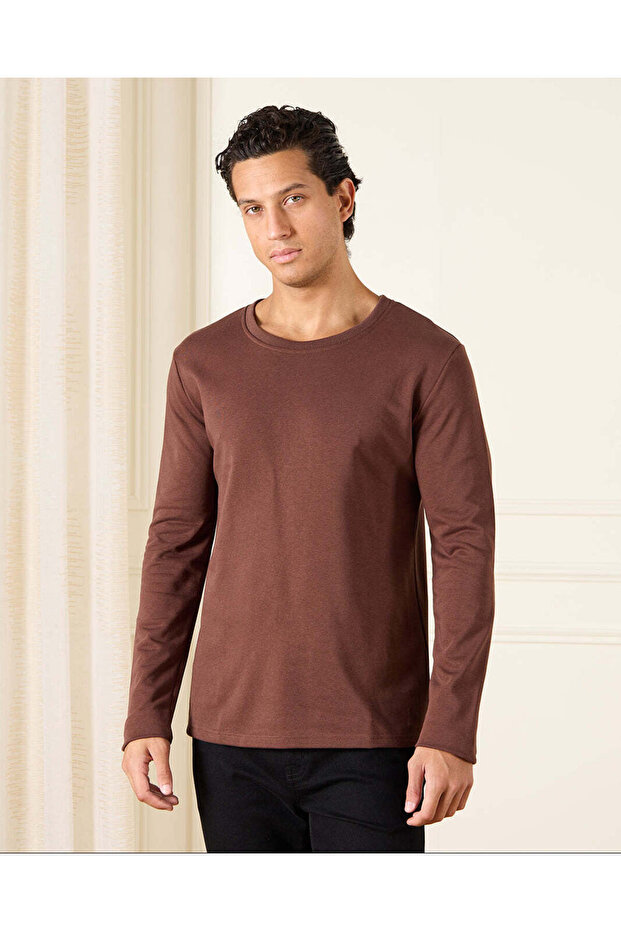 تي شيرت رجالي بني أساسي - 1