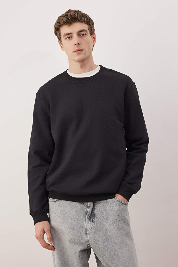 Siyah-Haki-Bej 3'lü Paket Regular/Normal Kesim Basic İçi Polar Sweatshirt TMNAW26SW00006 - 2