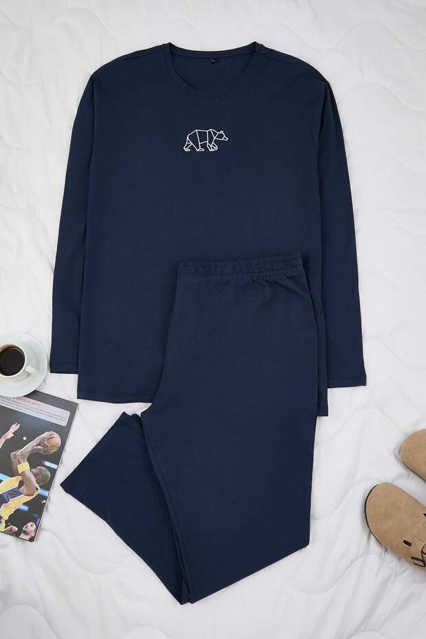 Lacivert Regular Nakışlı Örme Büyük Beden Pijama Takımı TMNAW25AI00000 - 1