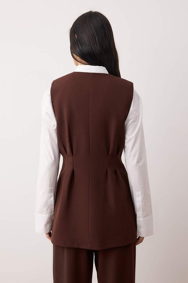 Kahverengi Fitted Peplum Detaylı Ve Çıtçıtlı Dokuma Yelek TCTAW26YL00004 - 4