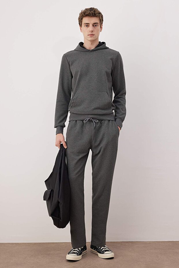 Antrasit Regular/Normal Kesim Kapüşonlu Dokulu Sweatshirt TMNAW26SW00068 - 1