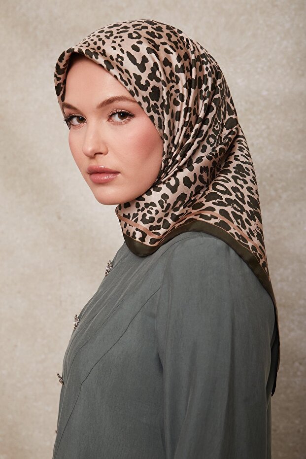 الكاكي ليوبارد نمط Twill وشاح حريري - 2