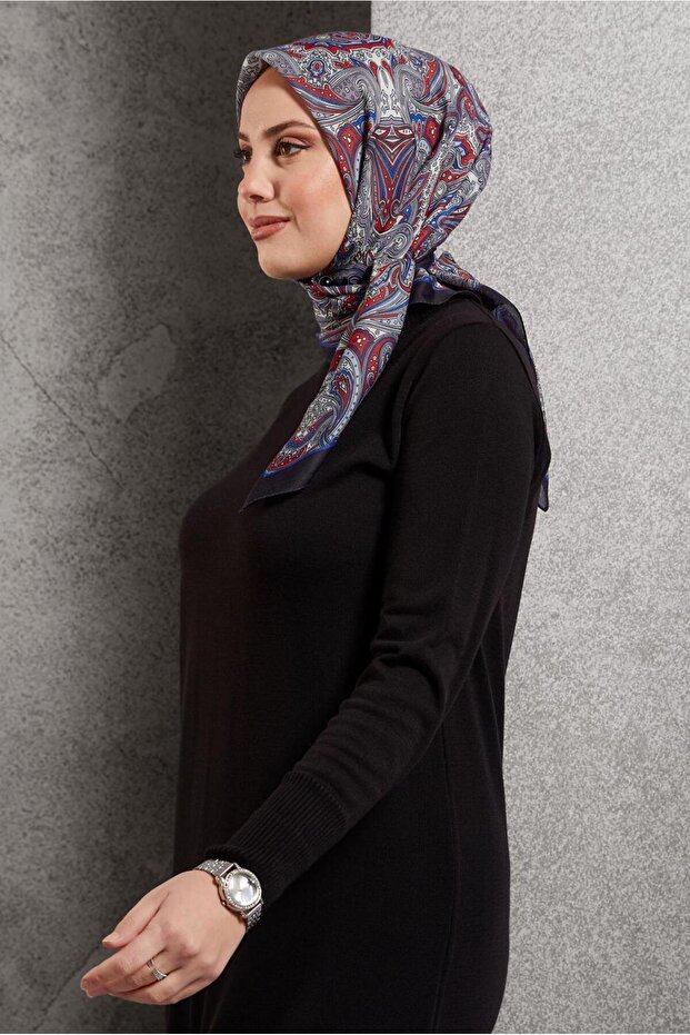ألفينا وشاح منقوش 8515