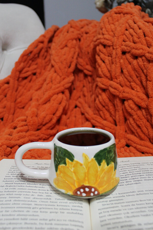 Sunflower Patterned 225 ml Medium Size Ceramic Mug - 2