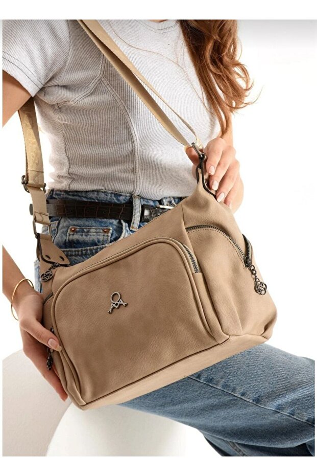 GEANT DE UMAR MARE DAMA - 3