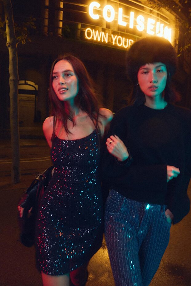 Pullu mini elbise - 1