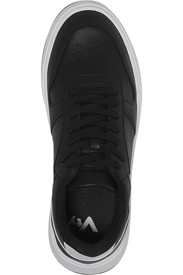 Sneaker - 2