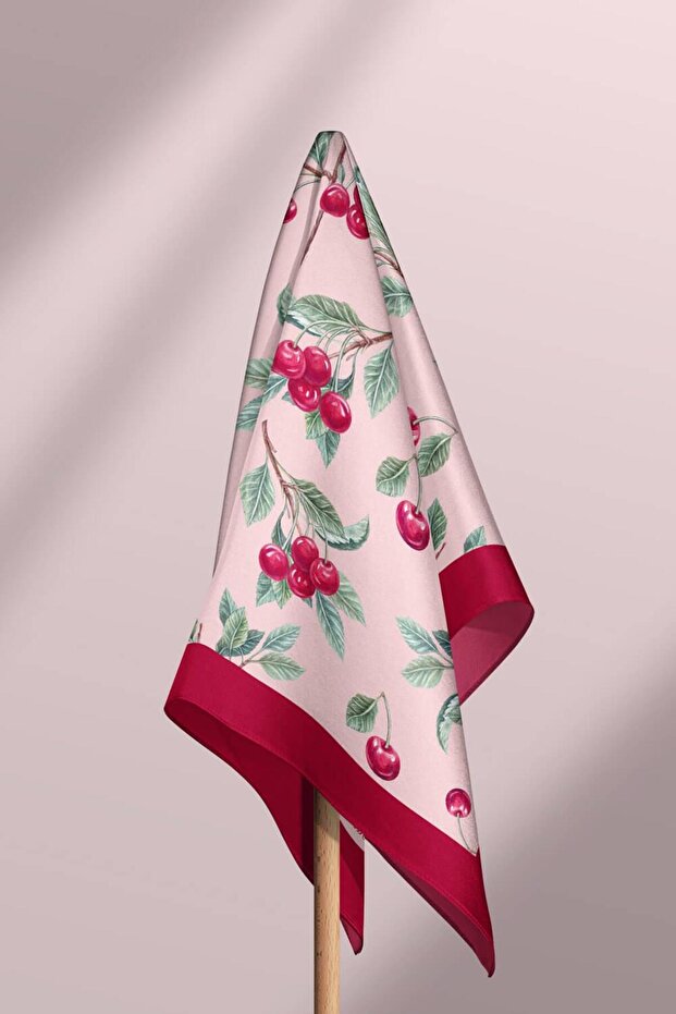 باندانا بنمط الكرز - 4