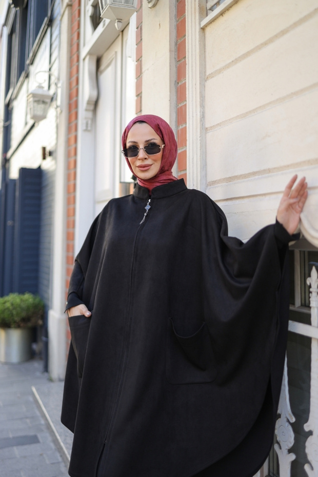 Suede Poncho & Black - 6