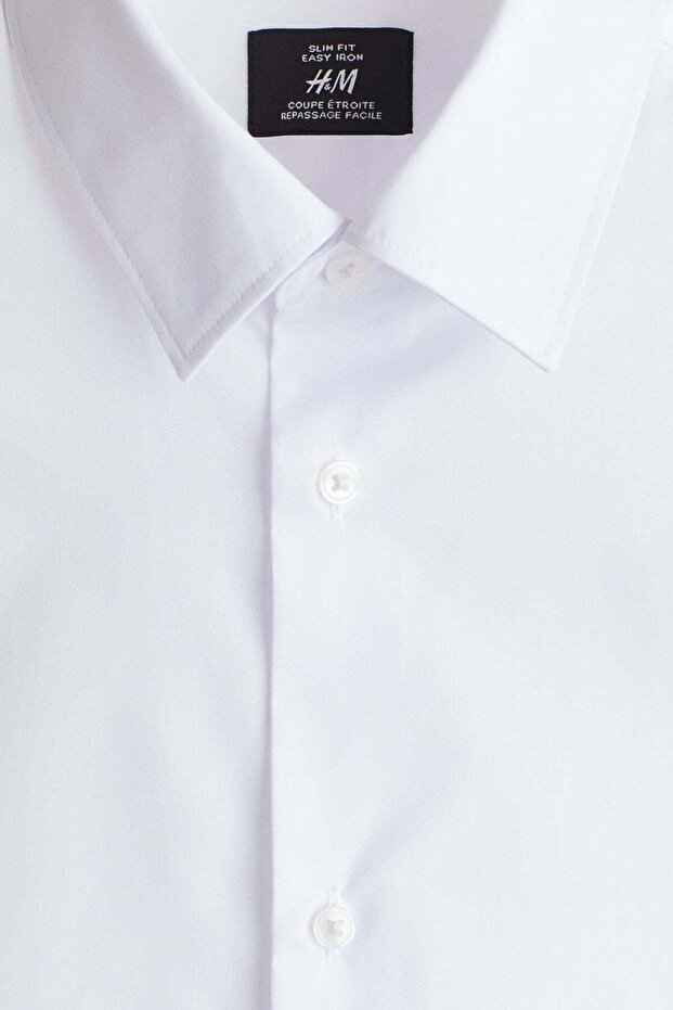 قميص Slim Fit سهل الكي