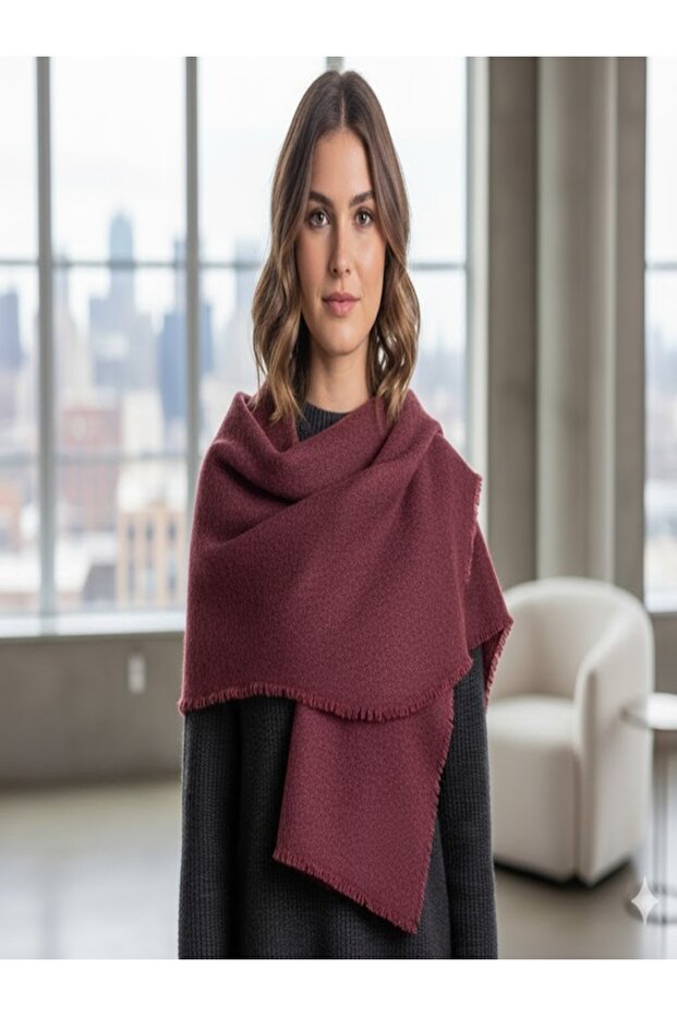 وشاح شتوي منقوش مربع الشكل للرقبة والكتف