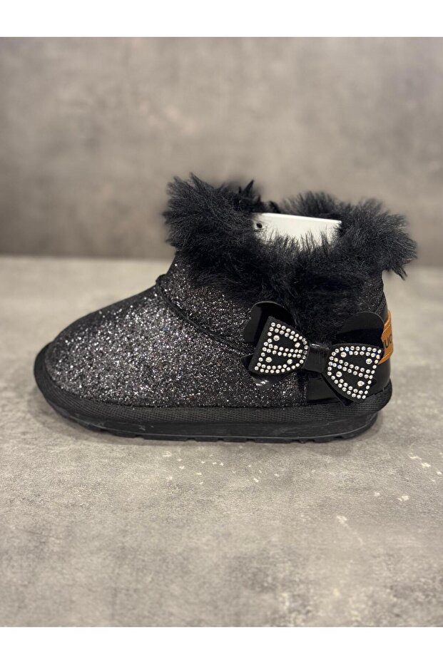 Fur-Lined Booties - 1