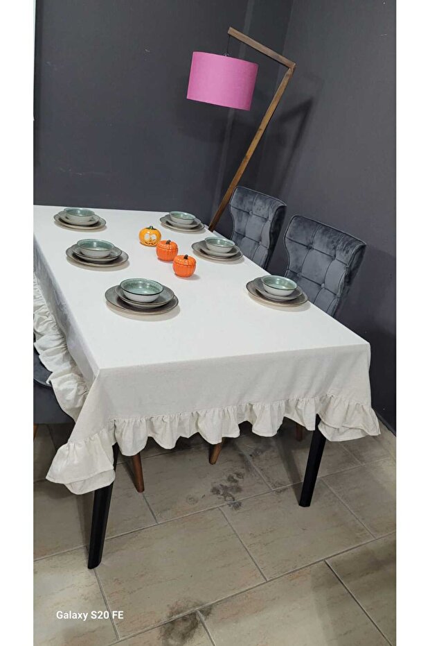 Ruffled Natural Linen Vintage 100% Cotton Linen Ruffled Tablecloth