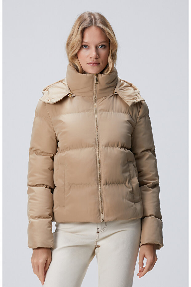 Vizon Kapüşonlu Kapitone Mont - 4