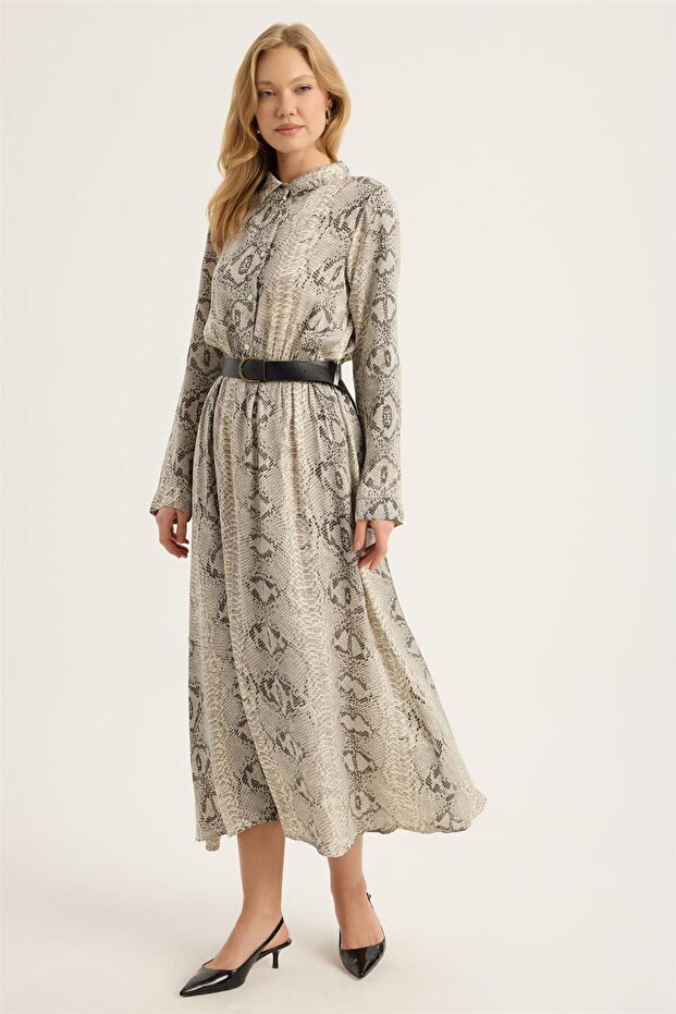 فستان بياقة قميص منقوشة من بيتون - 2