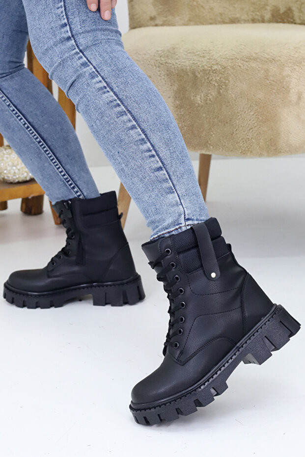 Women's Lace-Up Zippered Buckle Thick Sole Boots Winter Waterproof 510