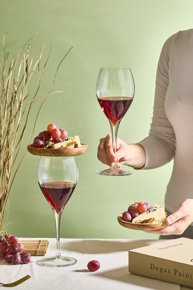 Lubi 4 Parça Ahşap Sunumlu Şarap Kadehi Seti | 2 Şarap Bardağı + 2 Mini Servis Tabağı - 2