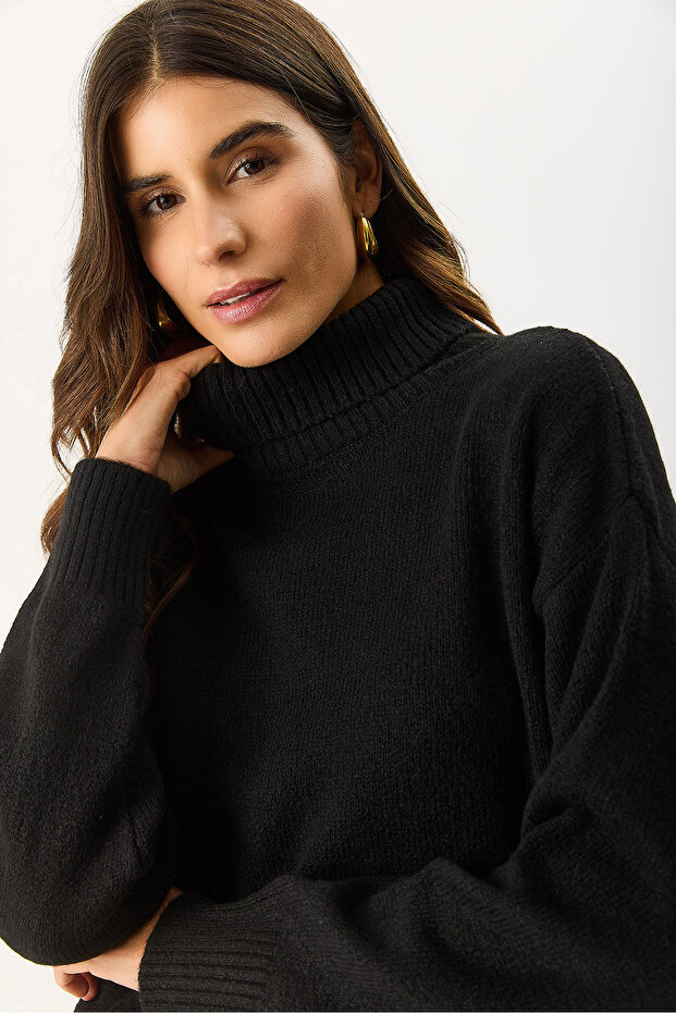 Kadın Dik Yaka Kalın Triko - Siyah - 6