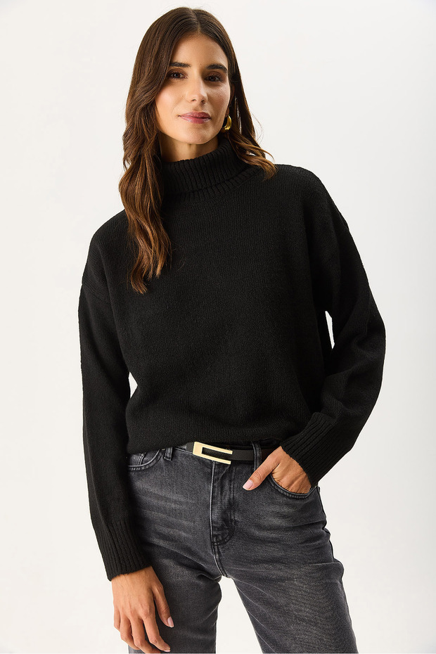 Kadın Dik Yaka Kalın Triko - Siyah - 5