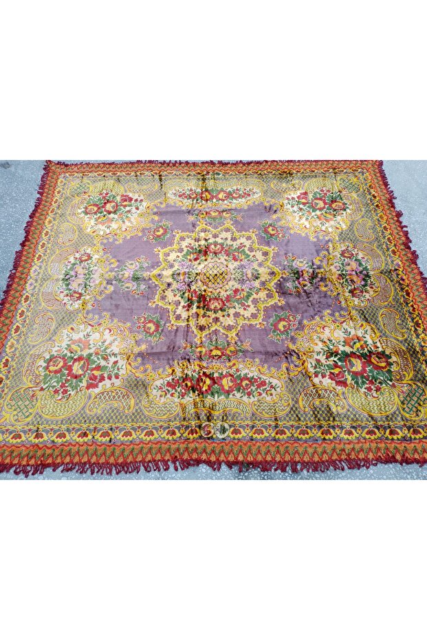 190X220 cm Red Color, Velvet Bedspread, Tablecloth-Wall Tapestry-Couch Cover V176