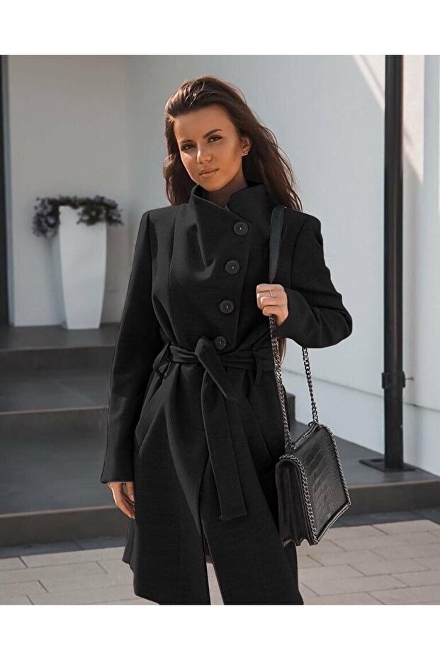 Coat with buttons and drawstring - 1