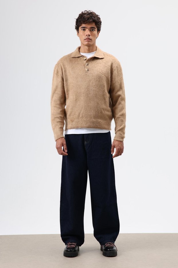 Polo collar soft textured knitwear sweater beige