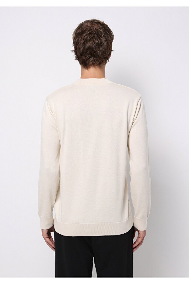 Regular Fit Yuvarlak Yaka Jakarlı Erkek Ekru Kazak - 2