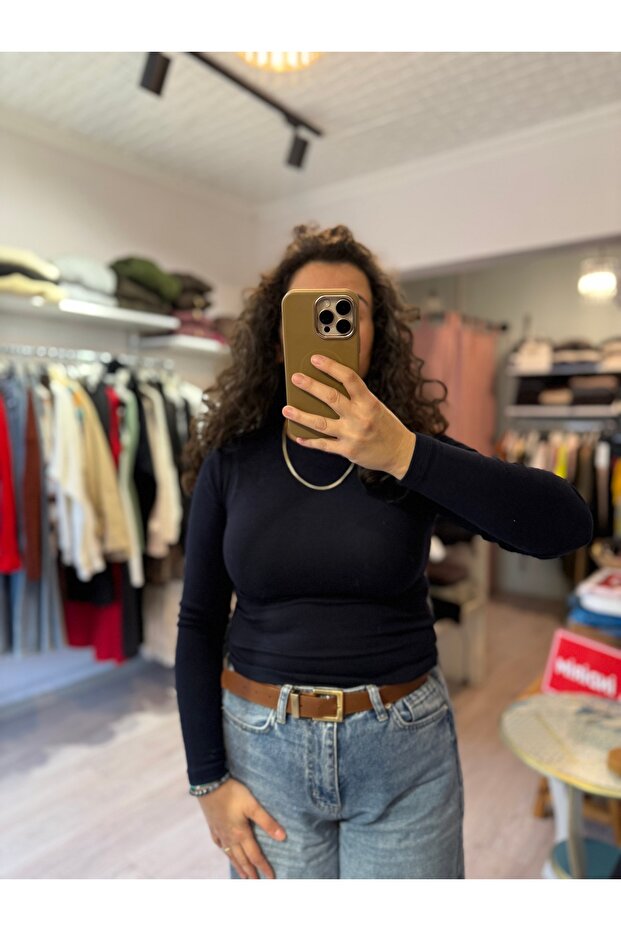 بلوزة أساسية بأكمام طويلة - 2