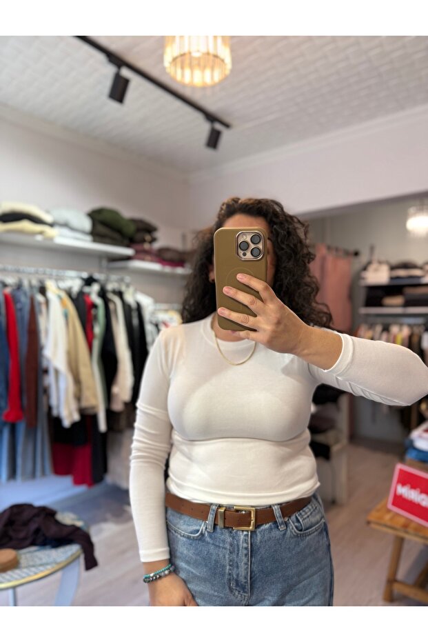 بلوزة أساسية بأكمام طويلة - 1