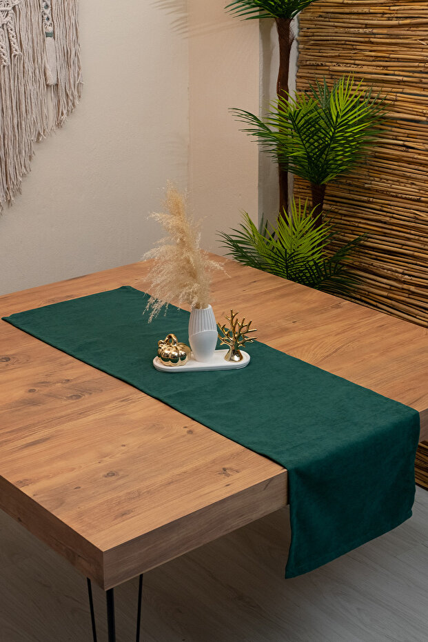 Tissue | Velvet Textured Sweet Green Runner 135 X 40