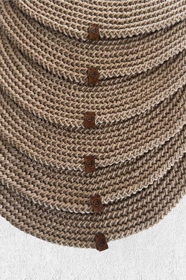 Handmade Set of 6 Straw-Looking Macrame Supla |   Round Table Mat |   Durable and Stylish Design - 4