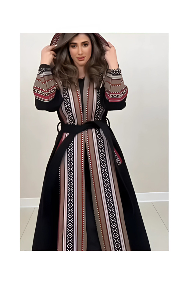 Luxurious fur with a royal pattern