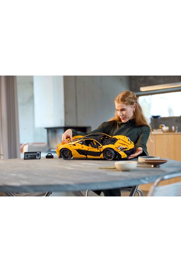 Technic - McLaren P1TM 42172 - 6