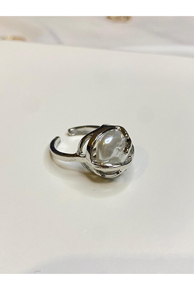 Women's Ring with Heart