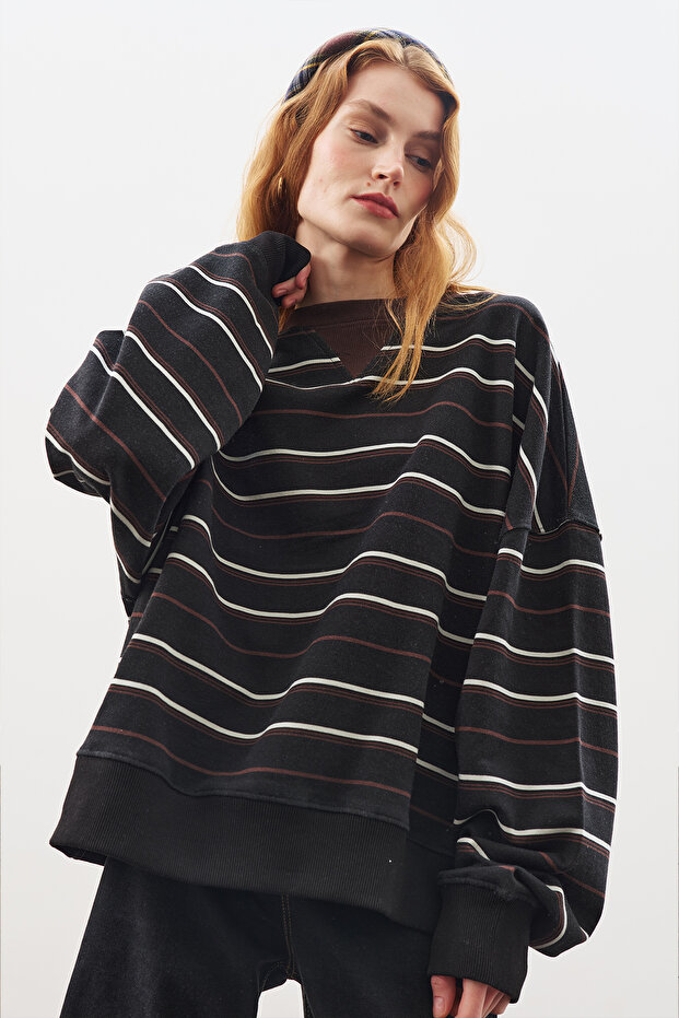 OVERSIZE ÇİZGİLİ SWEATSHIRT SİYAH - 5